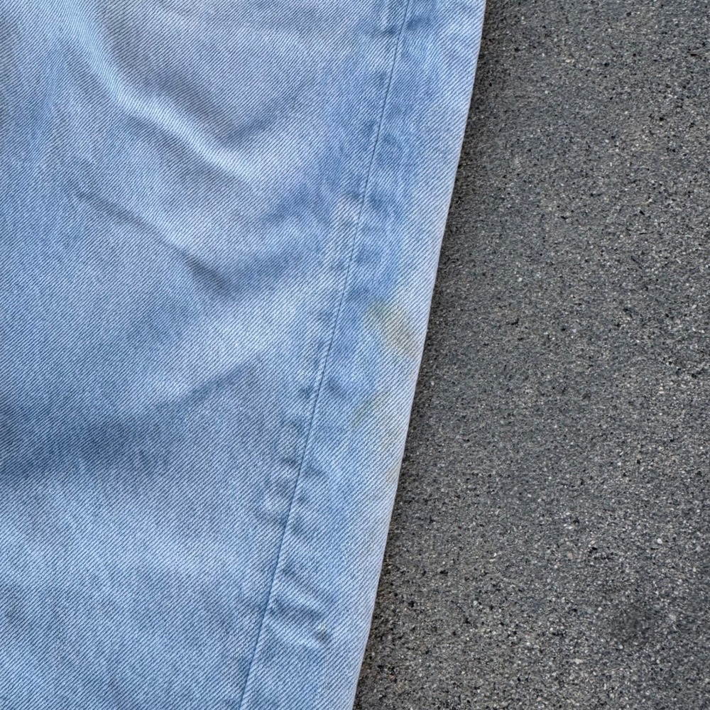 Vintage Levi's 501 Light Wash Button Fly Straight Leg Jeans Made in USA 34x32 - Picture 7 of 14